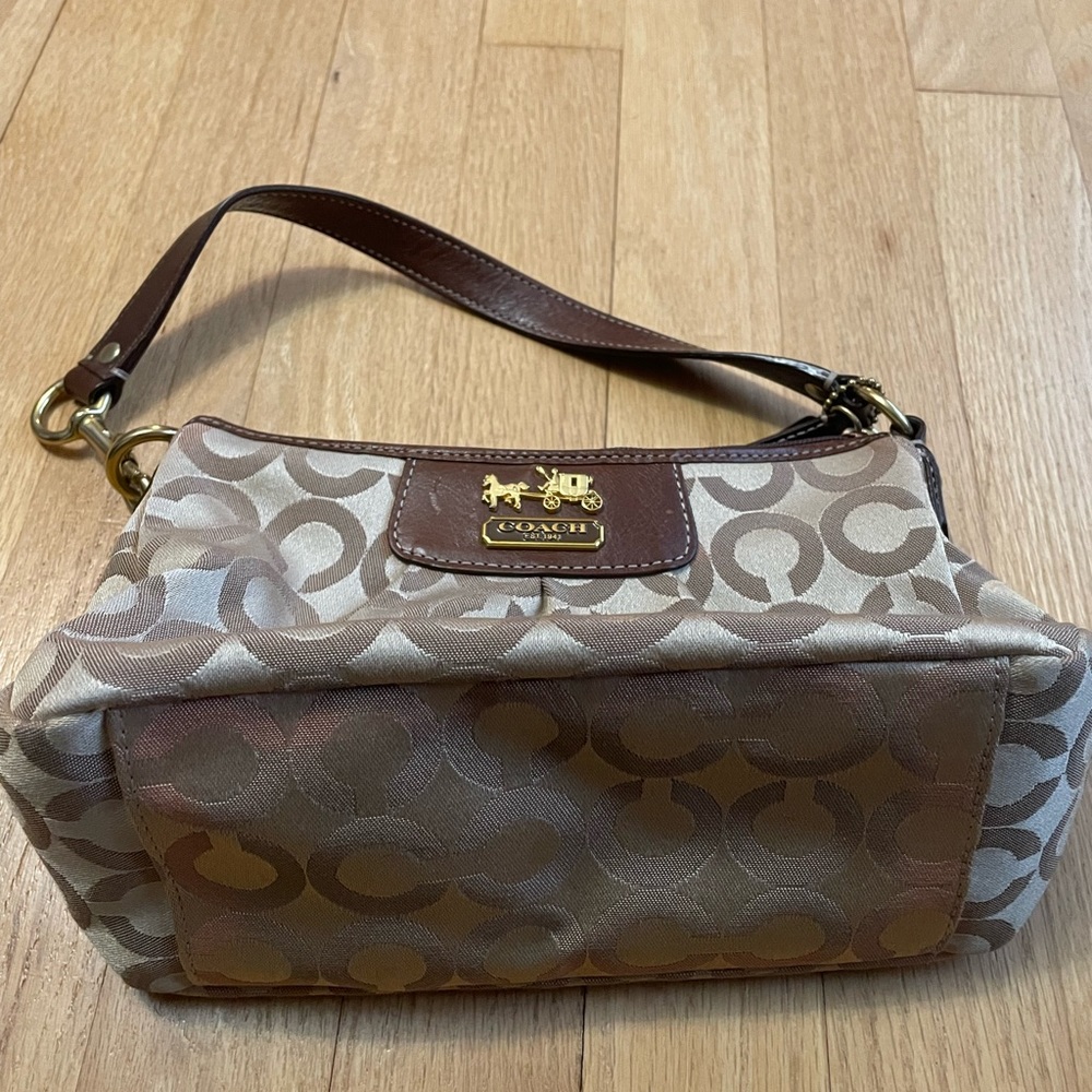 Y2K coach shoulder bag in excellent condition - Picture 5 of 6